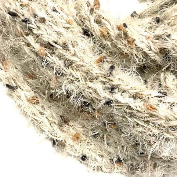 ND New Directions Women's Infinity Loop Soft Scarf Ivory Story One Size - Picture 5 of 7